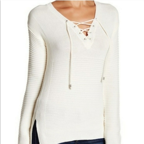 Romeo & Juliet Lace Up V Neck Sweater Small - Picture 9 of 9